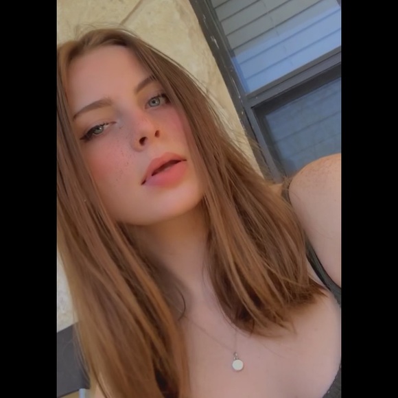 zoejones420